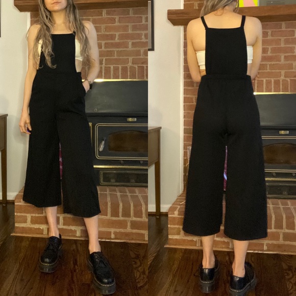 Sienna Sky Gaucho Crop Flare Flowy Overalls Stretch Ribbed Pockets Capri… - Picture 1 of 14
